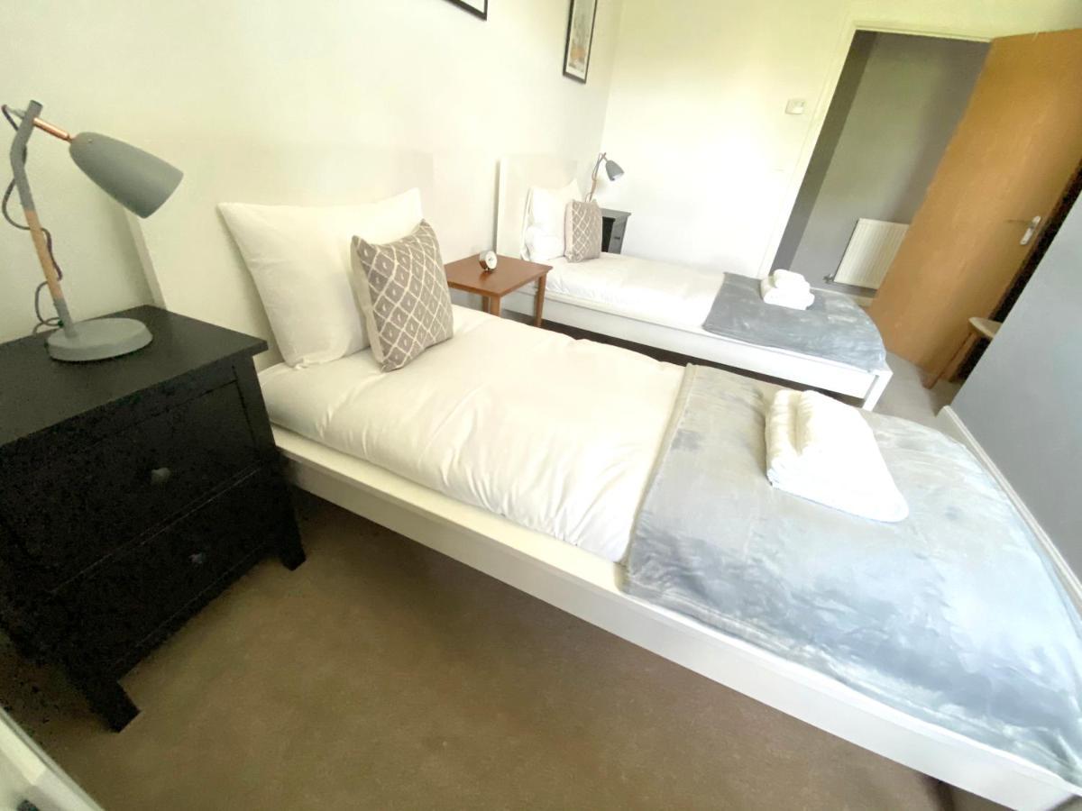 Home Crowd Luxury Apartments Донкастер Екстер'єр фото